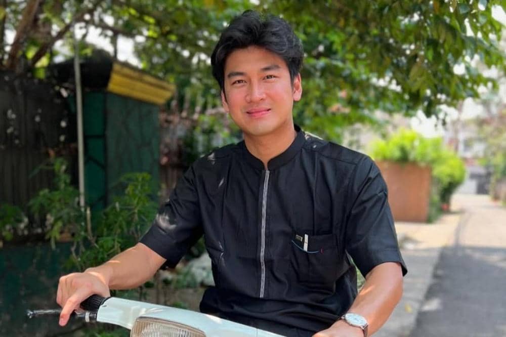 Happy Eid Al-Fitr 1445 Hijriah. 🙏🏽🤍Mohon Maaf Atas Segala Kesalahan Dalam Perkataan-Perbuatan.jpg