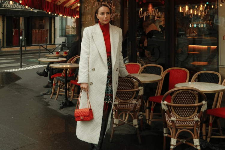 Cover Outer Putih - instagram.comhawleydunbar.png