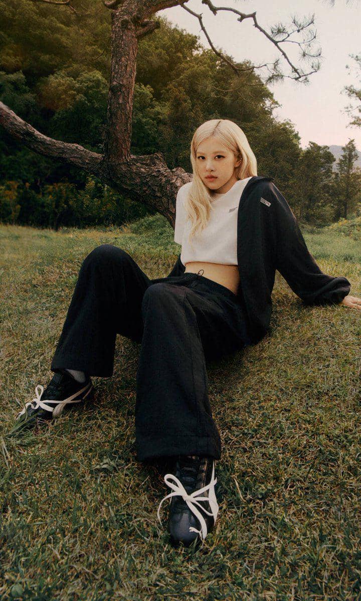 master_rose_blackpink_puma_collab_sy3qvozbMj.jpeg