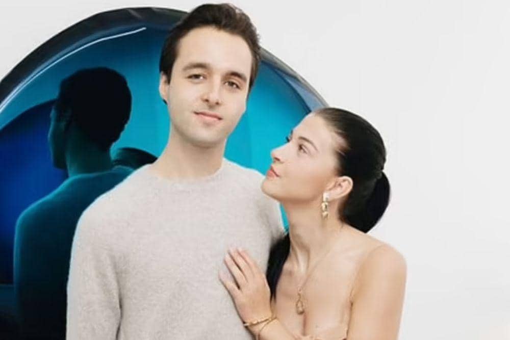 Phoebe Gates dan Arthur Donald Dikabarkan Putus