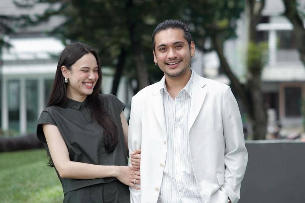 Look at us wearing the newest pieces from the collection that tailored sophisticated with a touc.jpg