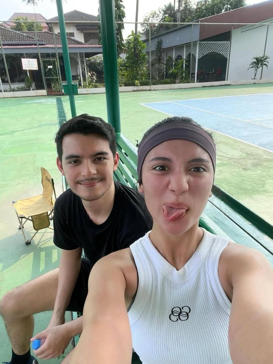 Gaya Pacaran Ciccio Manassero dan Asha Assuncao