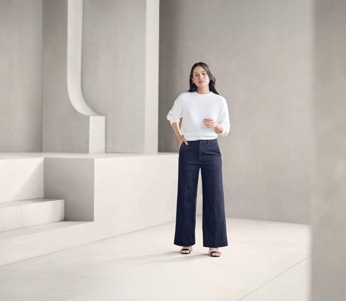 UNIQLO Jeans 25FW - 1.Maudy Ayunda.jpg