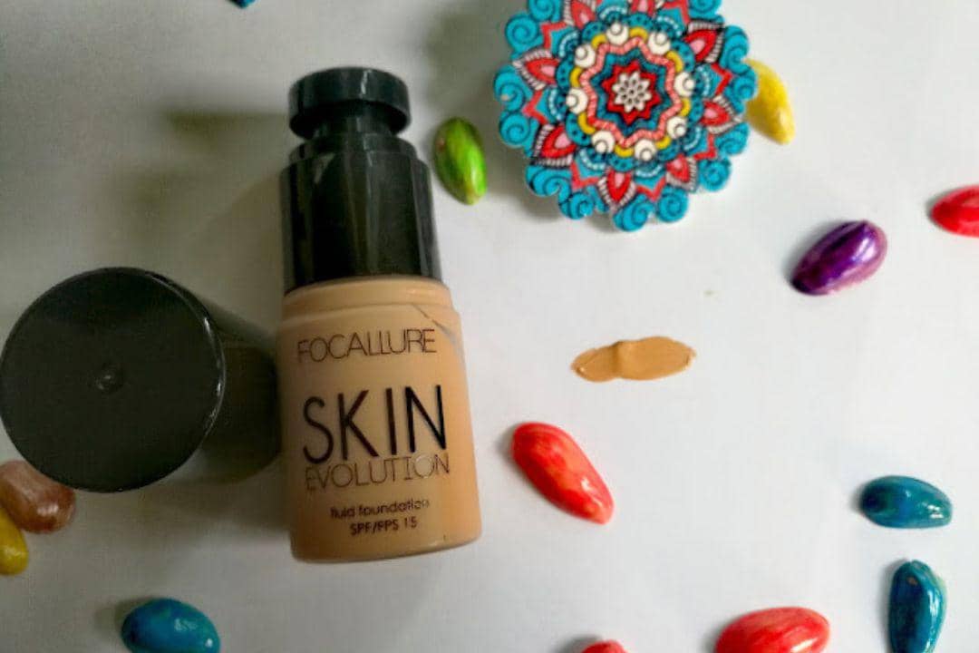 Potret Focallure Skin Evolution Fluid Foundation