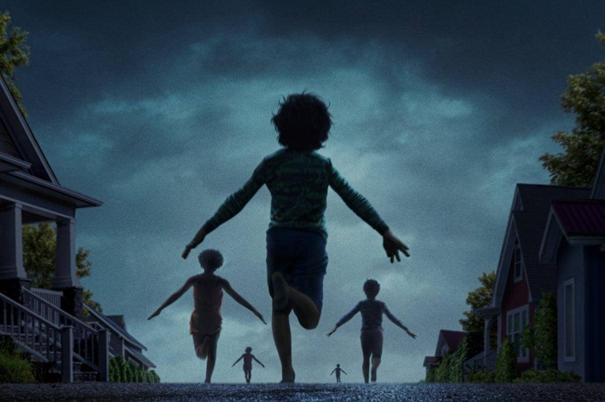 WEAPONS (2025) | Sutradara: Zach Cregger | Pemeran: Julia Garner, Josh Brolin, Amy Madigan, Cary Christoper