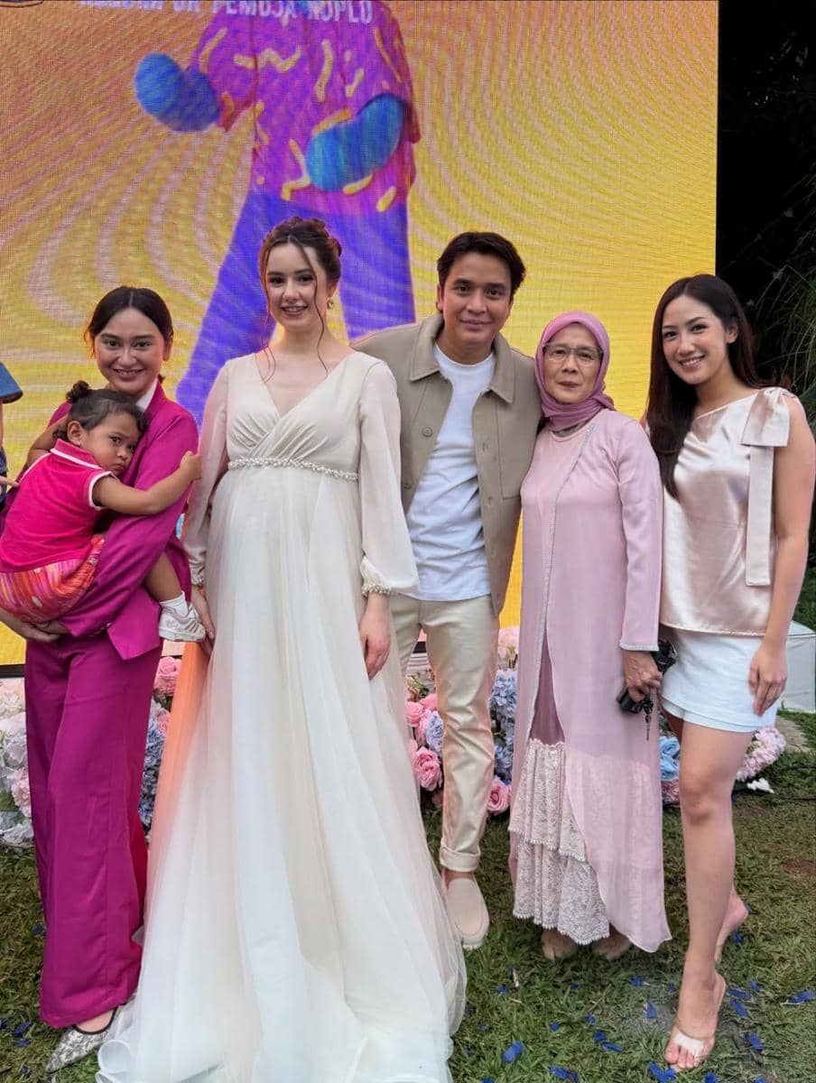 It’s A Boy 👶🏻 💙 Congratulations kak @bilsky16 @vika.kolesnaya ! So happy for both of you 🤗-2.jpg