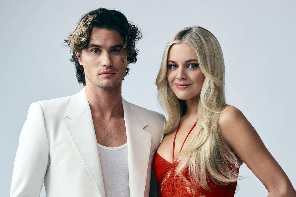 Kisah Cinta Chase Stokes dan Kelsea Ballerini