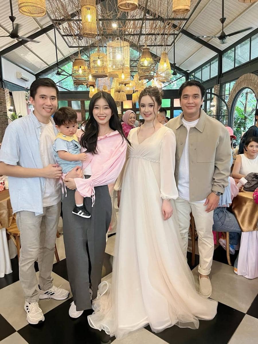 It’s a boy!!! Congrats kak @bilsky16 & @vika.kolesnaya 💙💙💙.jpg