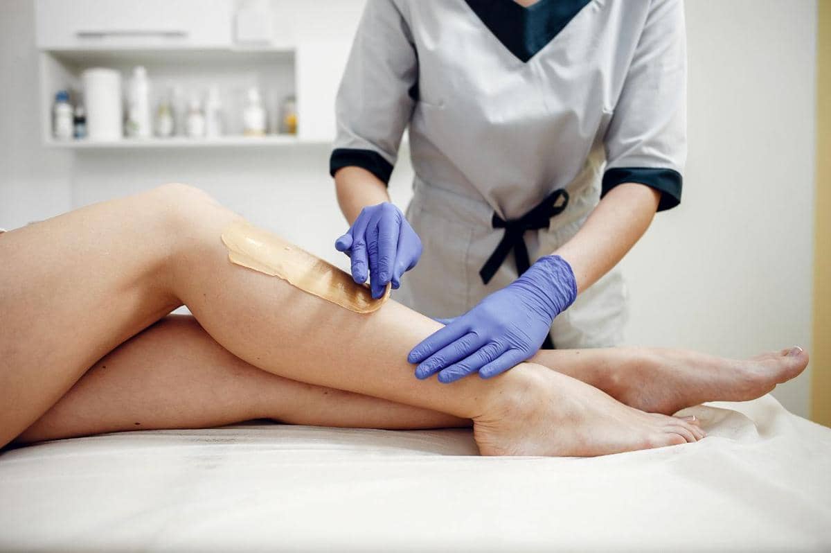 perbedaan waxing dan sugaring
