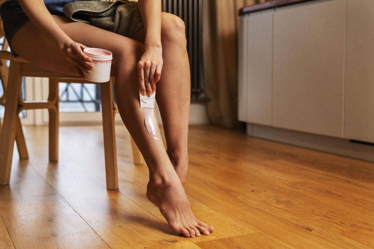 perbedaan waxing dan sugaring