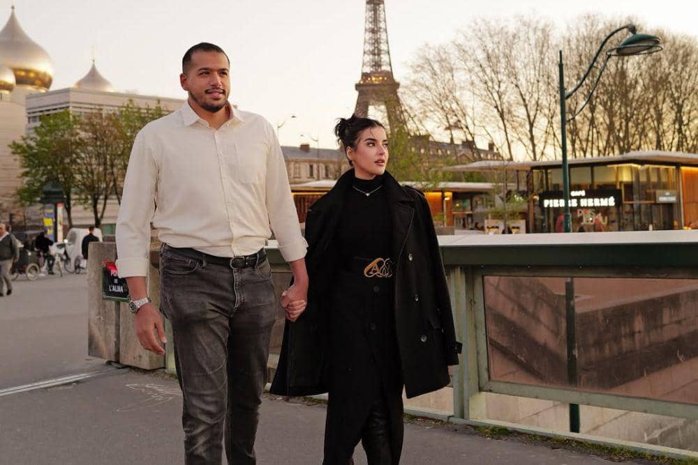 Perbandingan Keluarga Tasya Farasya dan Ahmad Assegaf