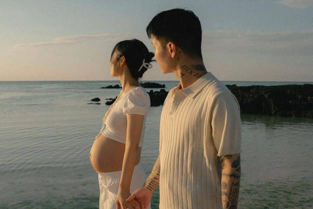 Heesun ‘I:Z’ Umumkan Menikah dan Hamil