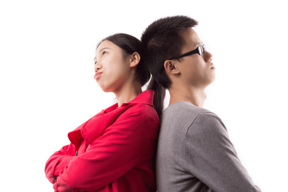 Ilustrasi pasangan berkonflik (freepik.com/evening_tao)