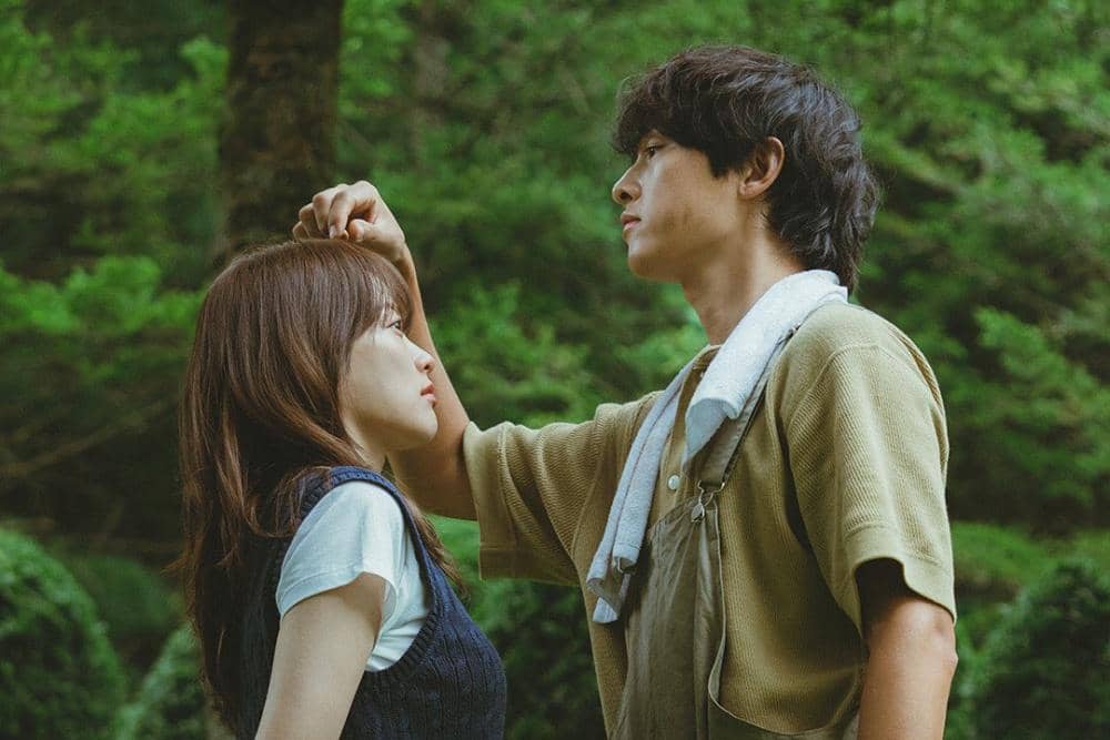 우연인 듯 운명 같은 15년만 재회!못다 한 첫사랑의 새로운 챕터, 1-2회 스틸컷 공개✨JTBC 금요시리즈 마이 유스오늘 저녁 8시 50분 첫 방송금요일 2회 연속 방송.jpg