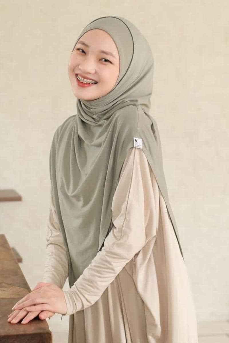 Baju Latte dan Jilbab Hijau Sage