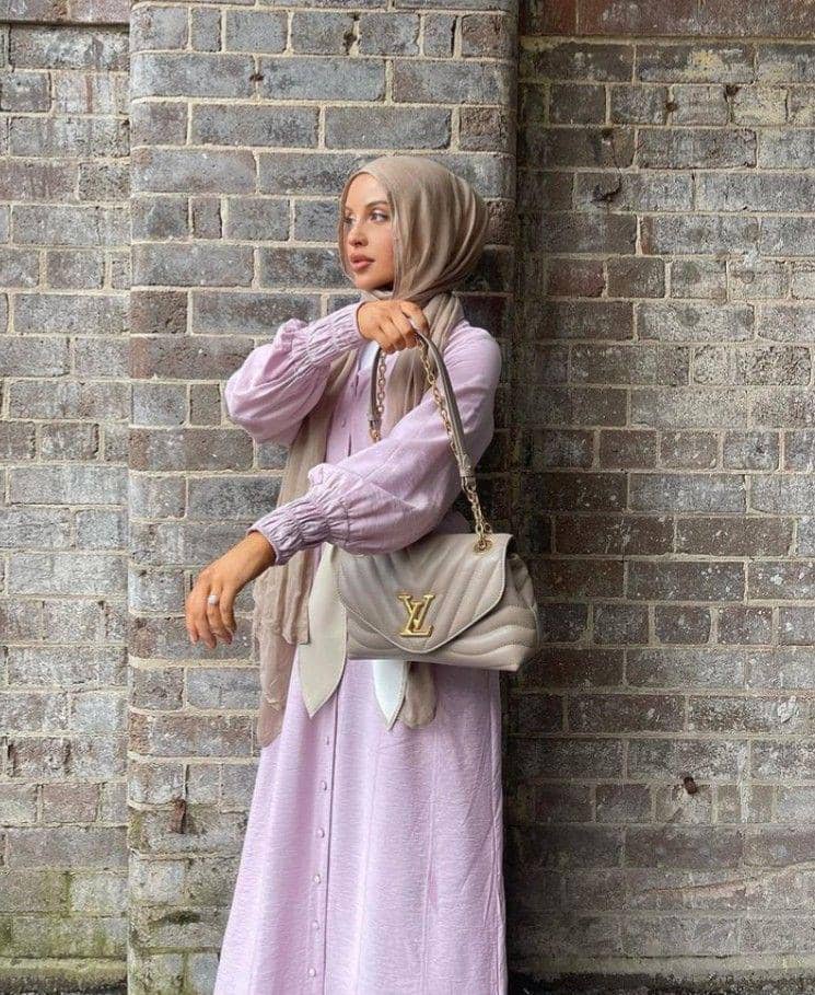 Gamis Taro dan Jilbab Coklat Susu