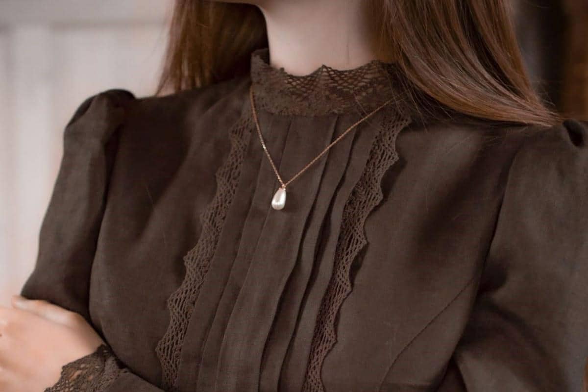 Tips dan trik mix and match outfit coklat tua pinterest/Adina Weisberg