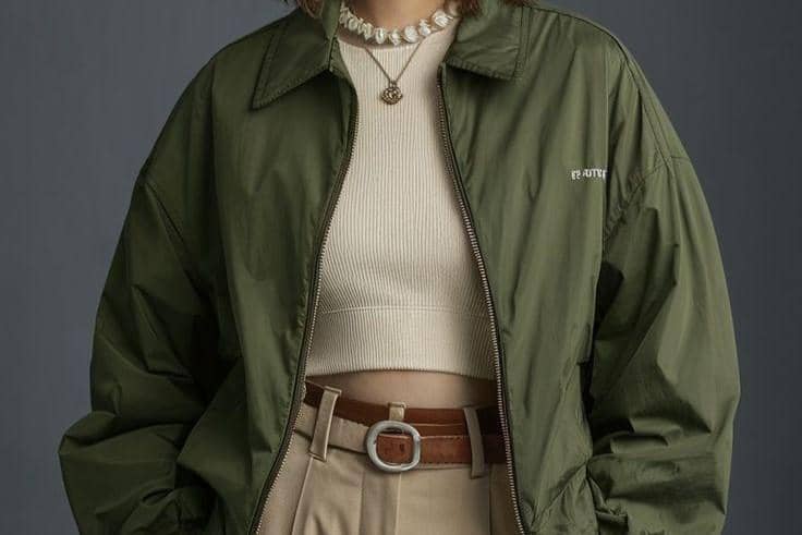 Cokelat adalah warna netral hangat yang bisa memperkuat karakter olive. pinterest/victoria♡