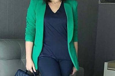 Navy dengan hijau menciptakan kesan elegan tapi tetap santai pinterest/PodEpoimentos