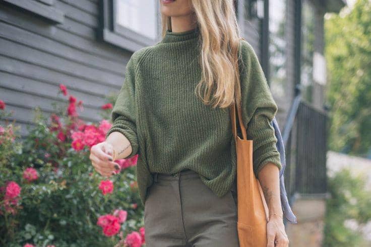 18 Kombinasi Warna Hijau untuk Outfit Harian, Stunning! pinterest/Kusswear