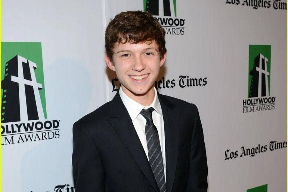 Fakta Keluarga Tom Holland