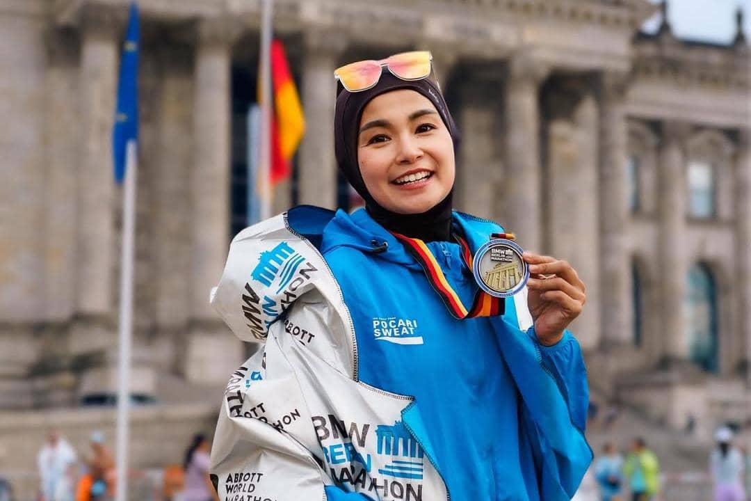 artis yang mengikuti Berlin Marathon 2025