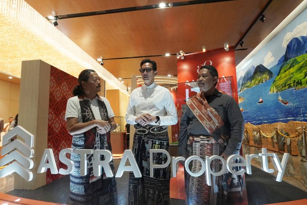 Pak Yori, Pak Demmy, dan Pak Rizki di Press Conference Astra Property Living First 2025 'Ruang, Rasa, Rupa'.jpg