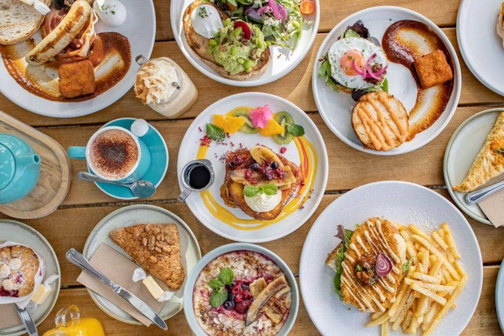 Ilustrasi menu brunch. (unsplash.com/Ferhat M. Zupcevic)