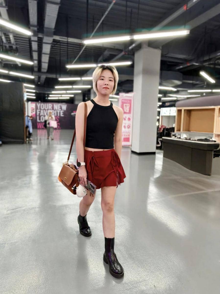 OOTD Pengunjung BFA Outlet 2025 hari kedua