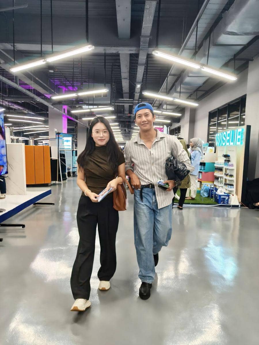 OOTD Pengunjung BFA Outlet 2025 hari kedua