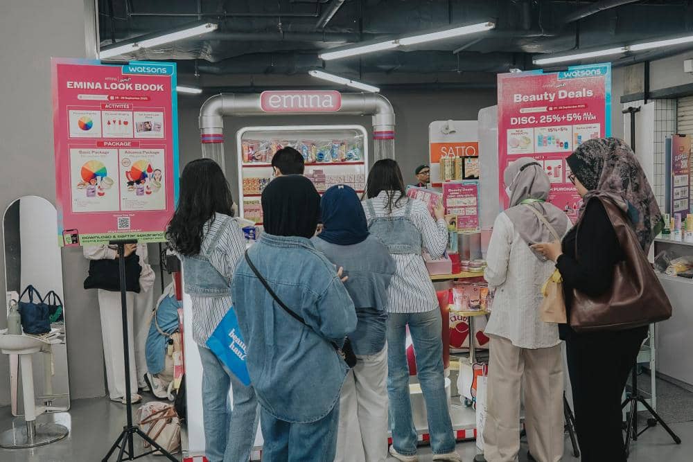 Watson x Emina HYP00554.jpg