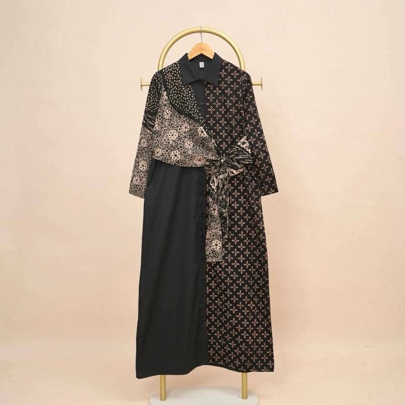 shopee.co.id/aqila.clothing