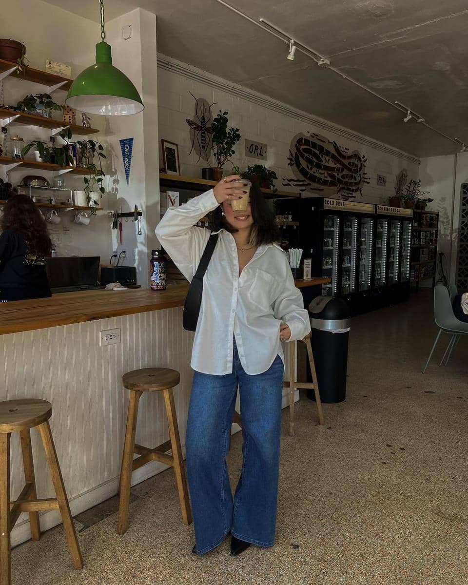 Warna Denim Cocok dengan Warna Apa