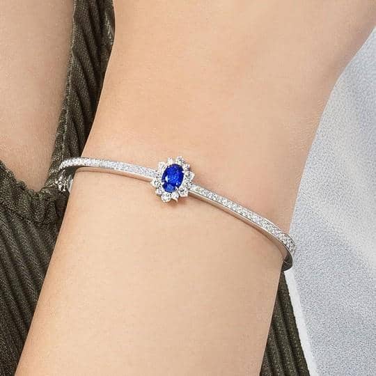 model gelang emas simple elegan