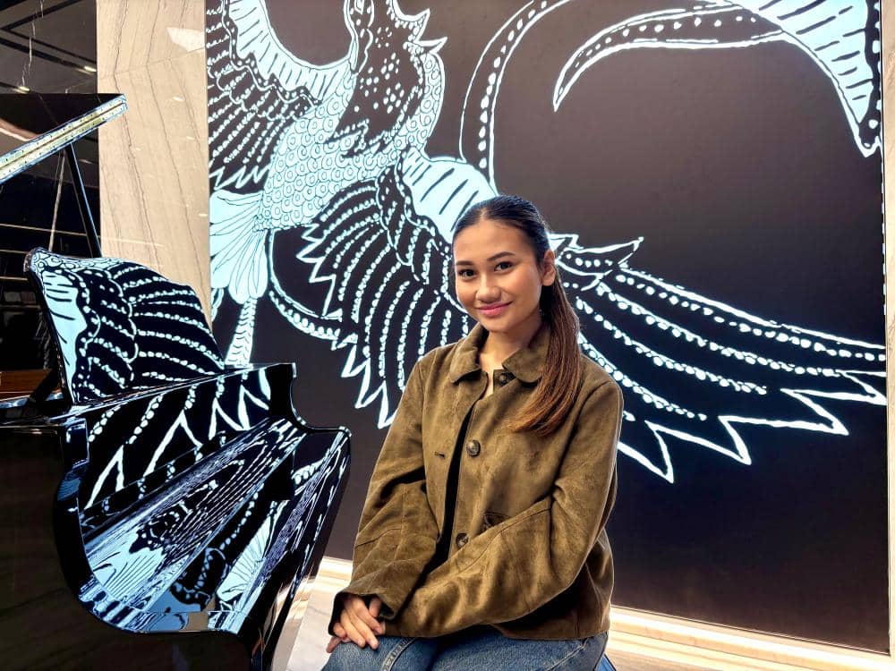 Marsha Lavinia 2.jpg