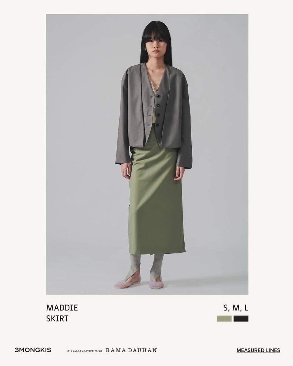 MEASURED LINES Catalogue — defined by clean lines, balanced silhouettes, and a modular spirit.Re (3).jpg