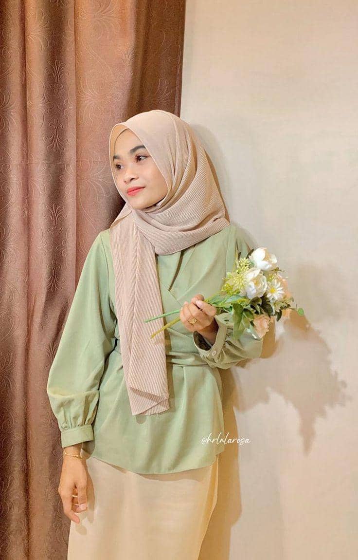 Hijab beige