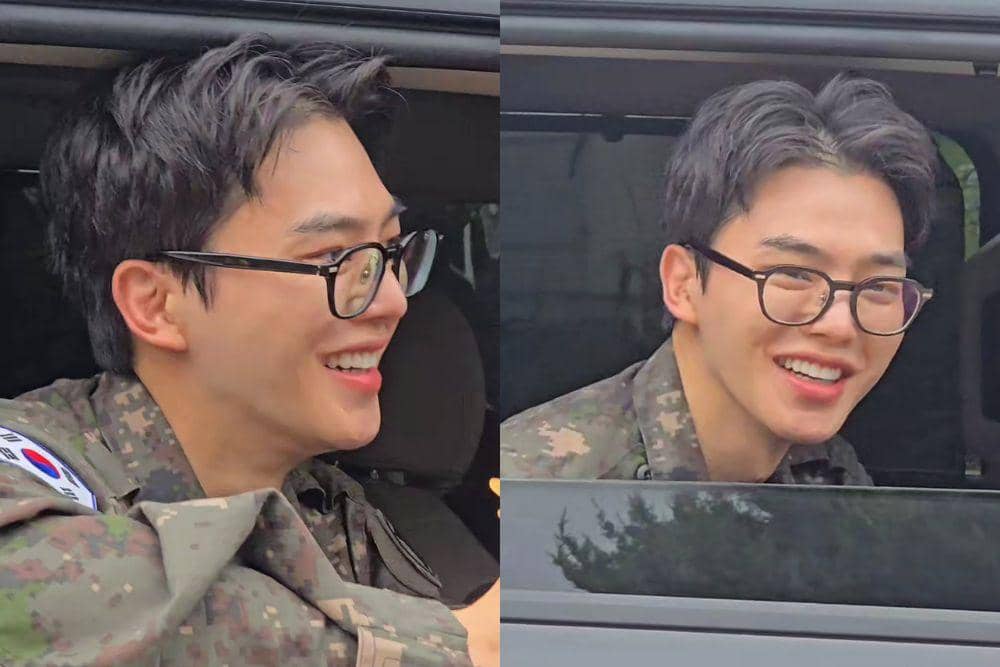 Potret Song Kang saat menyapa fans-nya yang menyambut kepulangannya usai wamil. (X/SongKangurside)