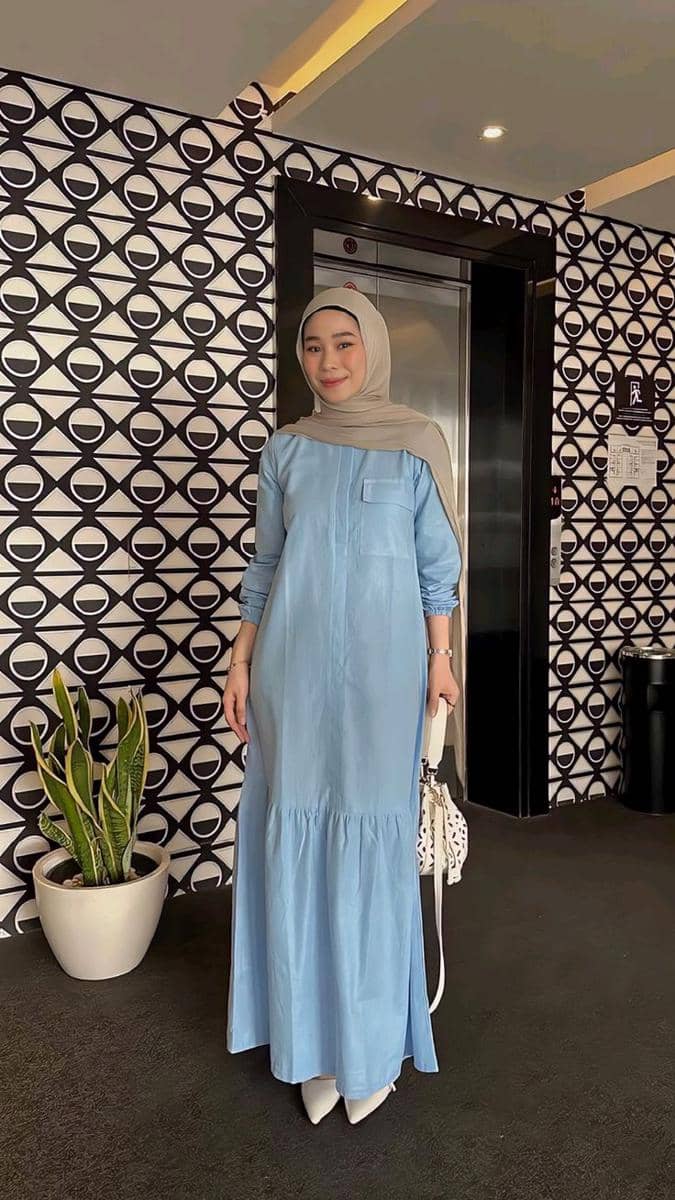 Hijab Cokelat muda atau camel terang