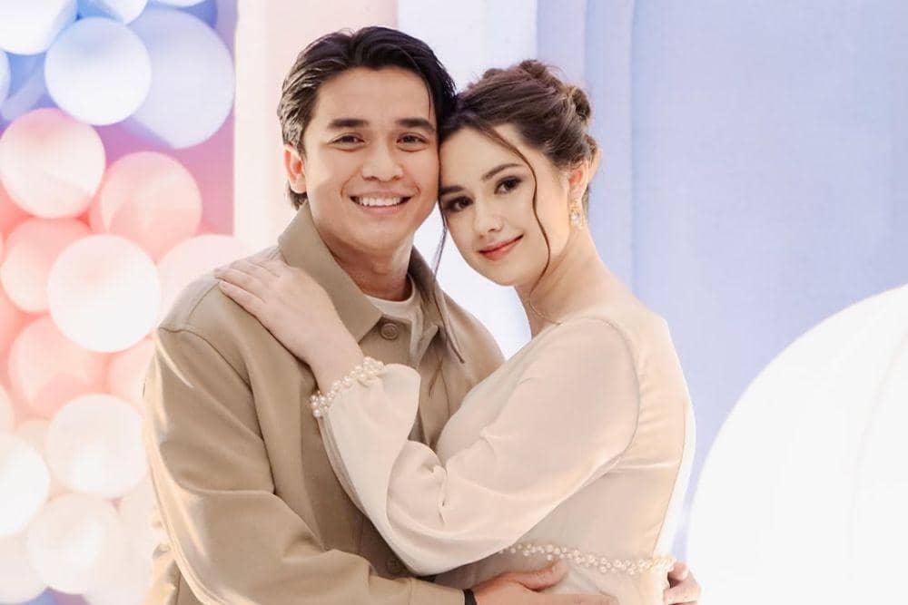 Potret Kelahiran Anak Pertama Billy Syahputra dan Vika Kolesnaya