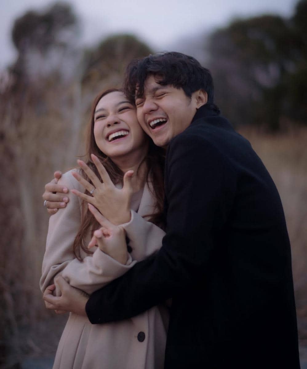 seleb yang dilamar di luar negeri 2025