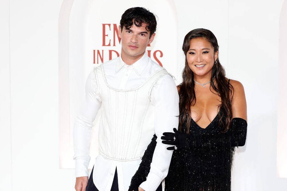 Kisah Cinta Ashley Park dan Paul Forman