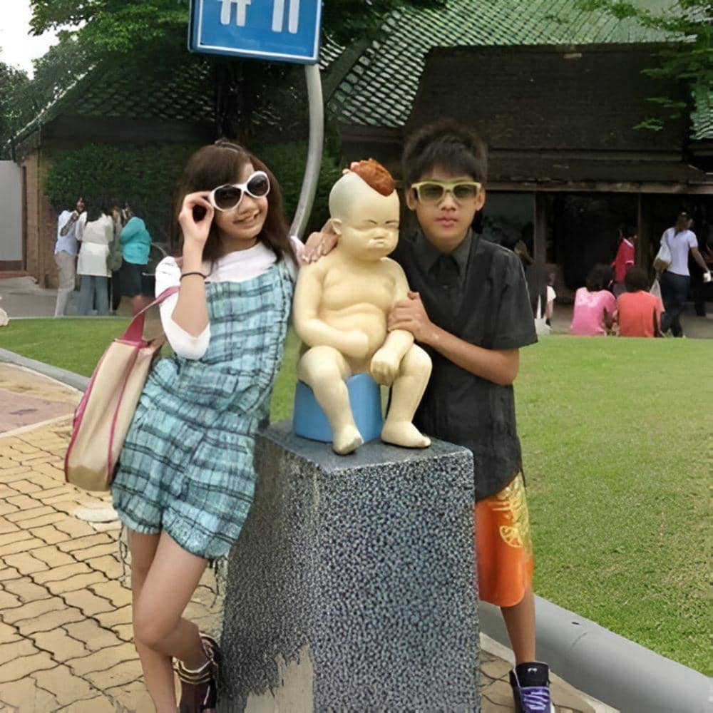 Potret Persahabatan Lisa ‘BLACKPINK’ dan BamBam ‘GOT7’