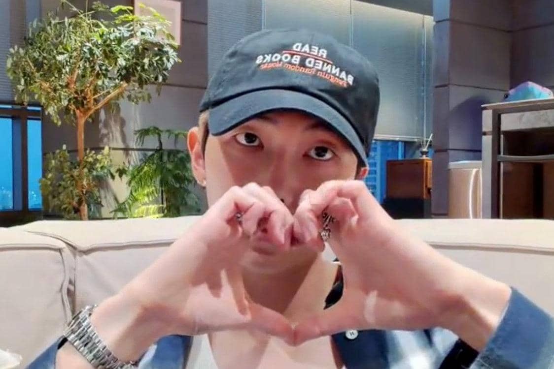 RM BTS di Weverse Live (dok. Weverse/BTS)