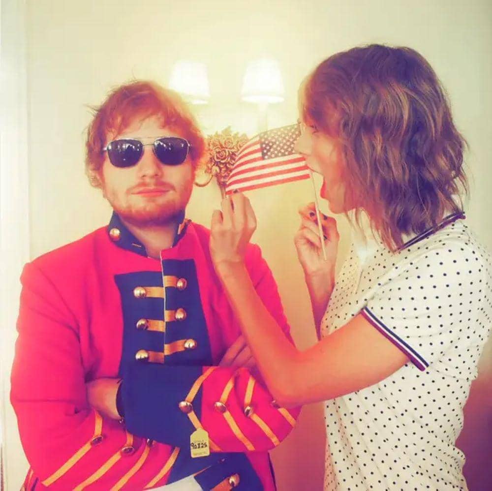 Potret Persahabatan Taylor Swift dan Ed Sheeran