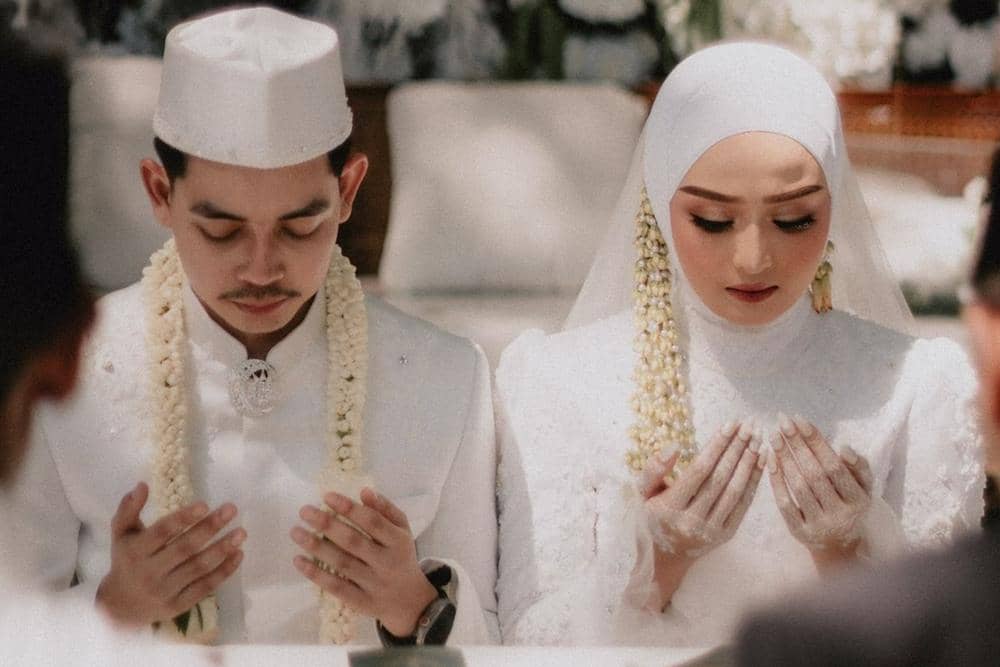 ilustrasi berdoa saat akad nikah (instagram.com/seduaa)