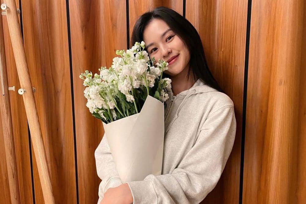 Kim Yoon Hye Umumkan akan Menikah 