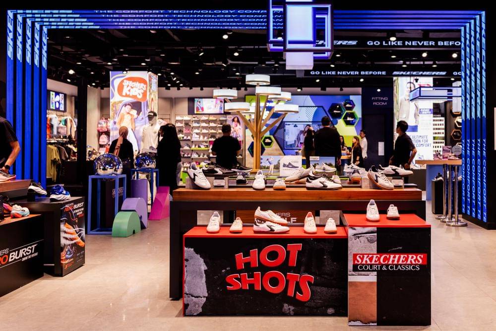 Koleksi Hotshots di Store Senayan City.jpg