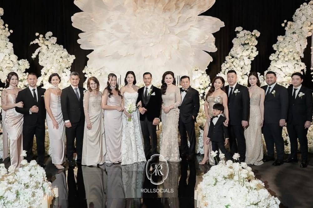 When two families become one 🙏🏻—#RhezaKerenina (1).jpg