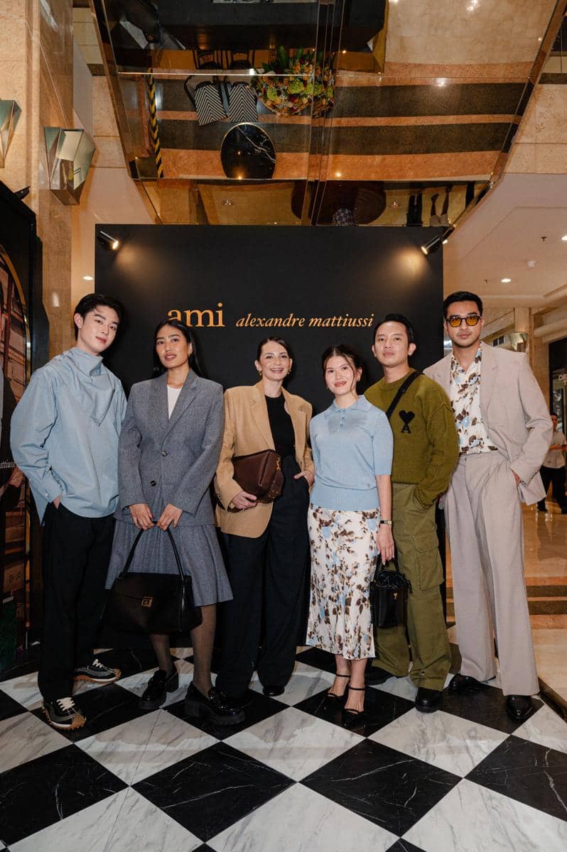 Ami Paris - Gabriel Prince, Alika Islamadina, Micheline Cheeryl, Ronald Simanjuntak, Ibrahim Risyad (2).jpg